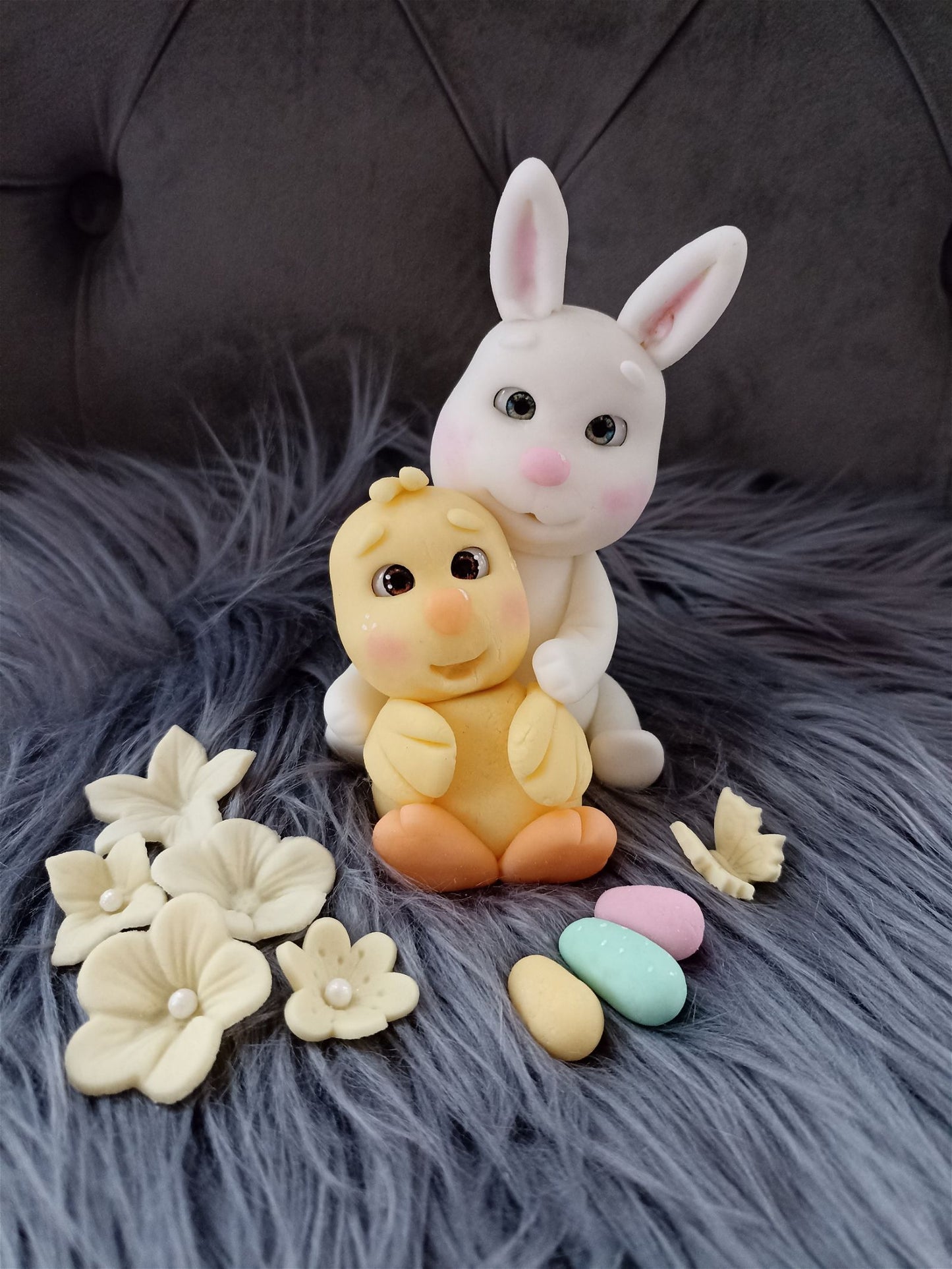 Häschen Leni mit Küken - Annett´s Tortenzauber